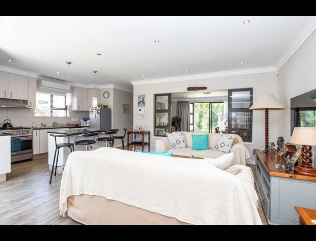 2 BEDROOM HOUSE FOR SALE IN ELFINDALE